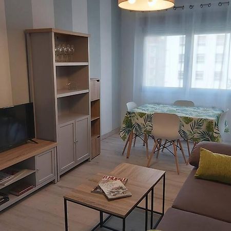 Campania Apartment Оуренсе Екстериор снимка